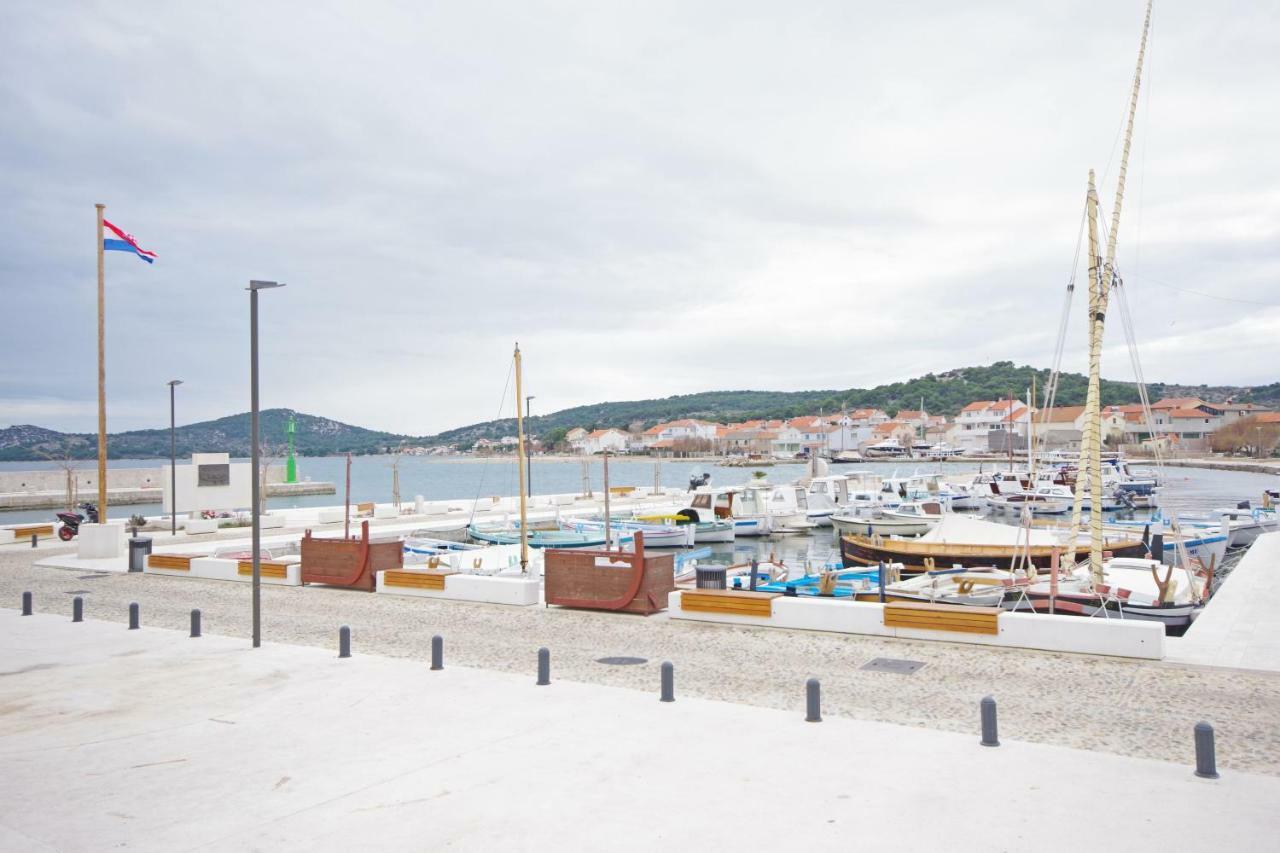 Zal Daire Betina  Dış mekan fotoğraf